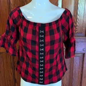 NWT Hot Topic red and black Buffalo plaid shirt